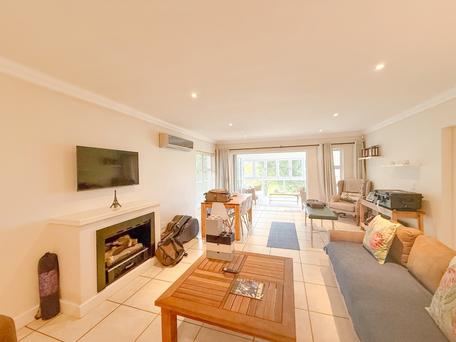 To Let 3 Bedroom Property for Rent in Keurbooms River Western Cape